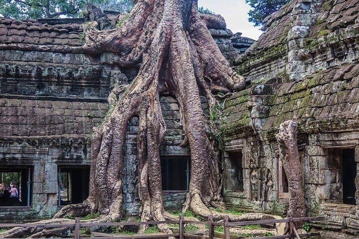 Siem Reap Temple and Waterfall 3-Day Tour: Angkor, Phnom Kulen & Tonle Sap photo 4
