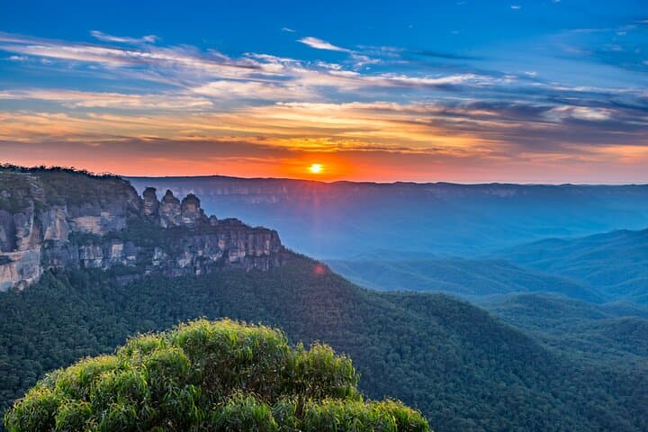 Blue Mountains Day Tour: Scenic World, Wildlife & Echo Point Views photo 3
