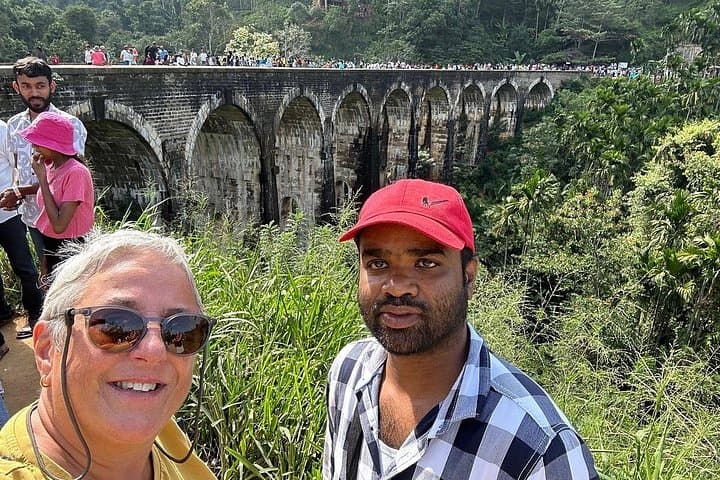 Ella Day Tour: 9 Arches Bridge, Little Adam's Peak & Ravana Falls (Private Guided) photo 4