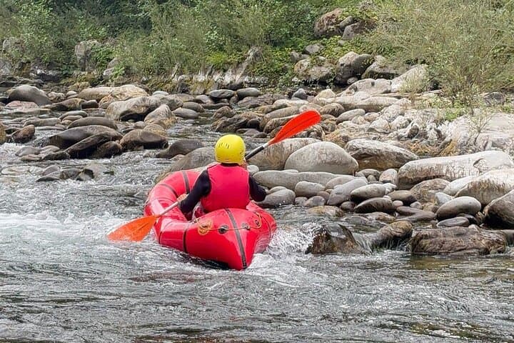 Paddling the Lima: Half-Day Summer Kayak on Tuscany's Creek photo 6