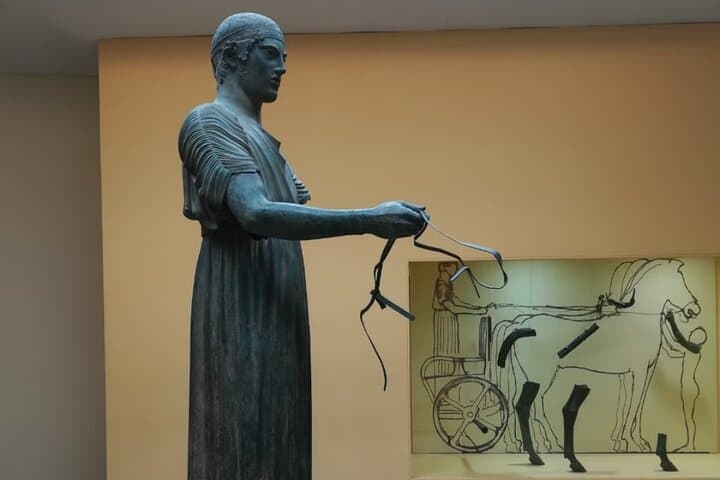Thermopylae to Delphi: One-Day Private Tour Across Greece’s Sacred Ridge photo 4
