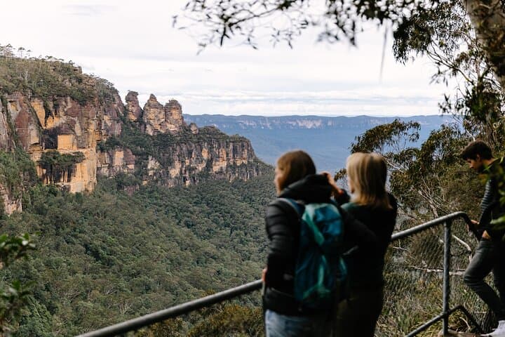 Blue Mountains Day Trip from Sydney: Wildlife Park, Waterfalls & Three Sisters photo 6