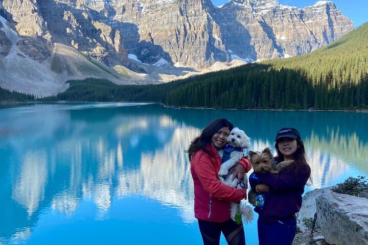Dog-Friendly Banff Day Tour to Lake Louise & Moraine Lake photo 4