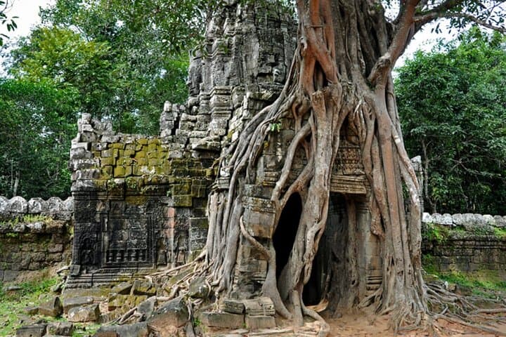 Grand Circuit Angkor Temple Tour: Preah Khan, Neak Pean, Ta Som & Pre Rup Sunset photo 2