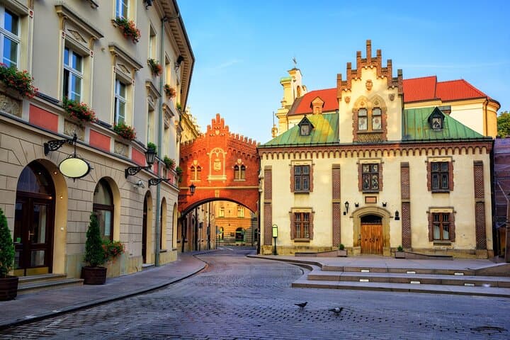 Family-Friendly Krakow Old Town Walking Tour with Vistula Cruise photo 3