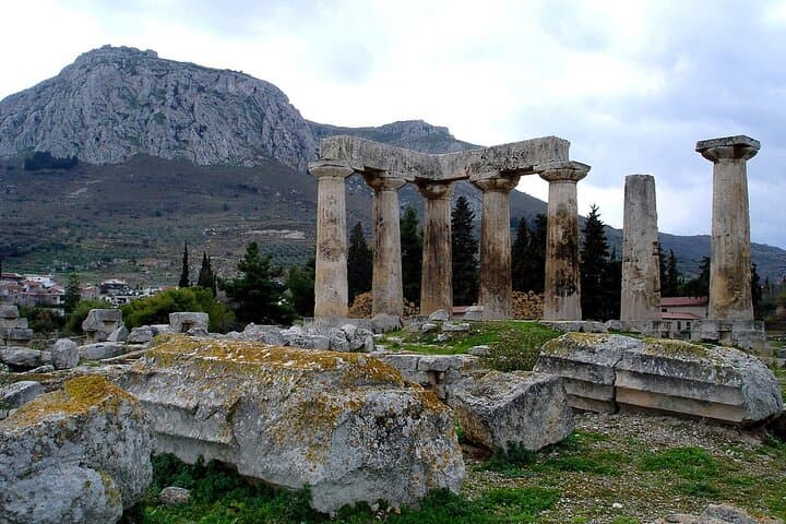 Isthmus of Corinth Day Trip: Ancient Corinth, Acrocorinth & Corinth Canal photo 2