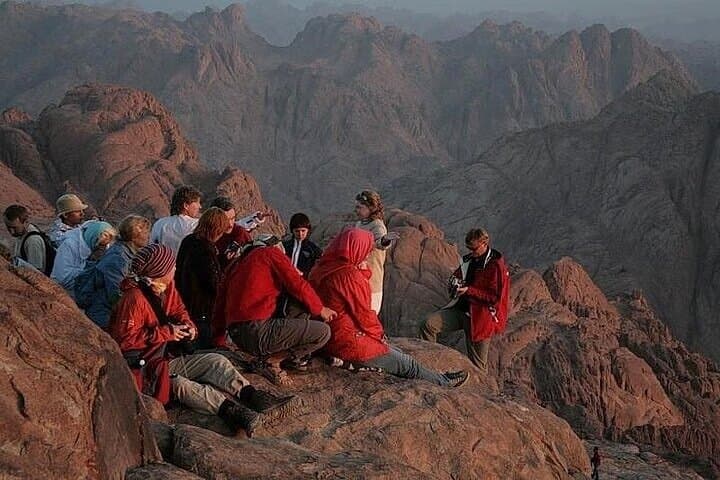Sunrise on Mount Sinai: Overnight Hike and St. Catherine's Monastery Tour from Sharm El Sheikh