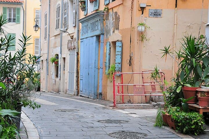 Saint-Tropez to Marseille: 10-Hour Private Scenic Highlights Tour photo 3