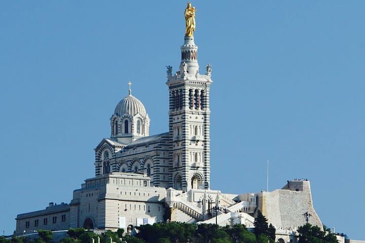 Saint-Tropez to Marseille: 10-Hour Private Scenic Highlights Tour photo 5