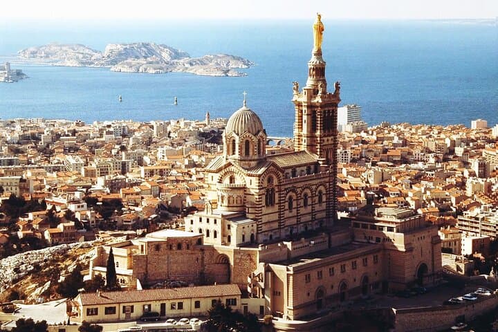 Saint-Tropez to Marseille: 10-Hour Private Scenic Highlights Tour photo 6