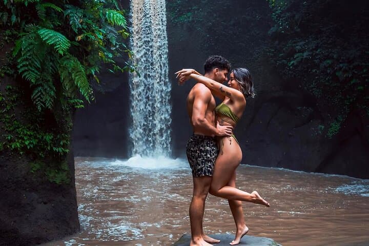 Ubud Hidden Gems Tour: Local-Guided Cultural & Waterfall Day Trip