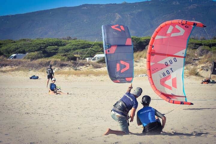 Tarifa Semi-Private Kitesurfing Lessons: 3-Hour IKO Course for All Levels photo 4
