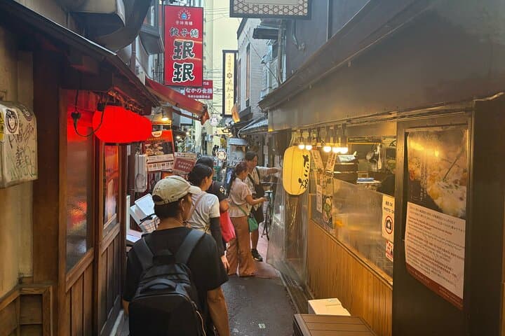 Osaka Night Walk: Umeda Izakaya & Underground Pub Crawl photo 2
