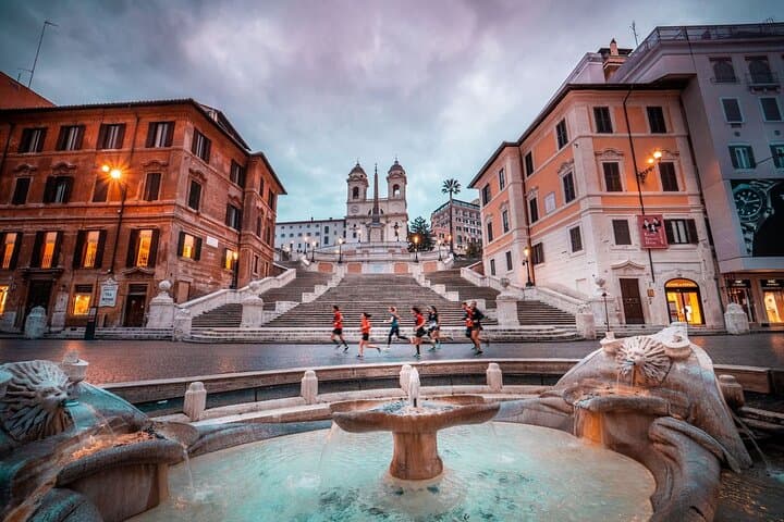 Dawn Run Through Rome: Best of Rome Running Tour from the Spanish Steps