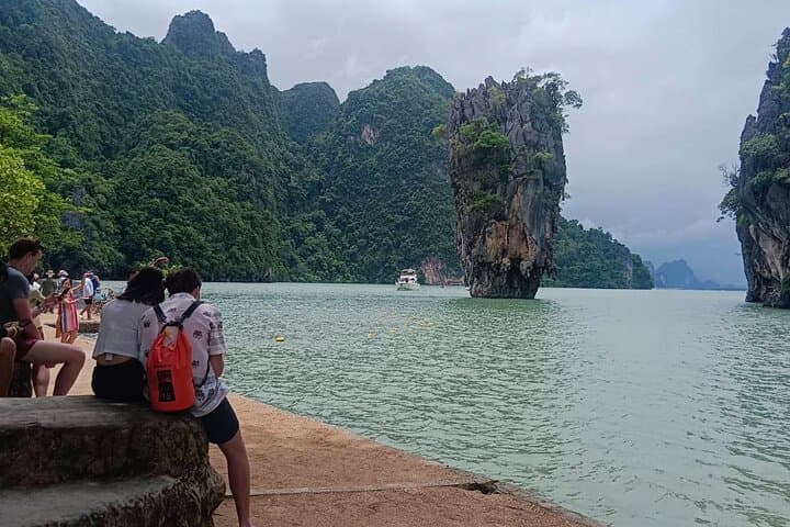 James Bond Island Speedboat Tour with Canoe & Floating Lunch from Phuket