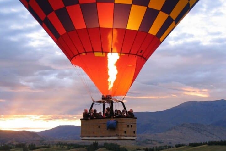 Sunrise Hot Air Balloon Flight Over Agadir: Dawn Balloon Ride Above the Atlas photo 2