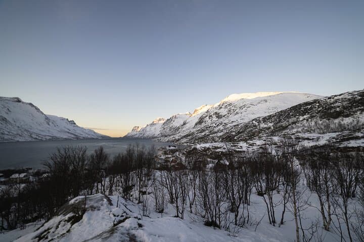 Tromsø Ørnfløya Snowshoe Hike — Blue-Hour Views and Northern Lights photo 3