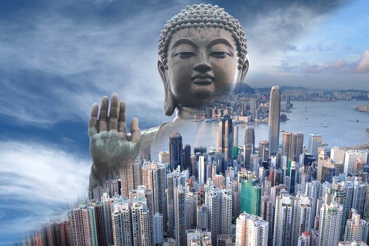 Skip-the-Line Hong Kong: Private Victoria Peak and Big Buddha Tour photo 1