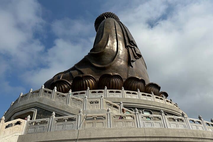 Skip-the-Line Hong Kong: Private Victoria Peak and Big Buddha Tour photo 3