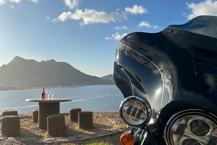 chapmans-peak-harley-ride-cape-town-coastal-motorcycle-tour photo 4