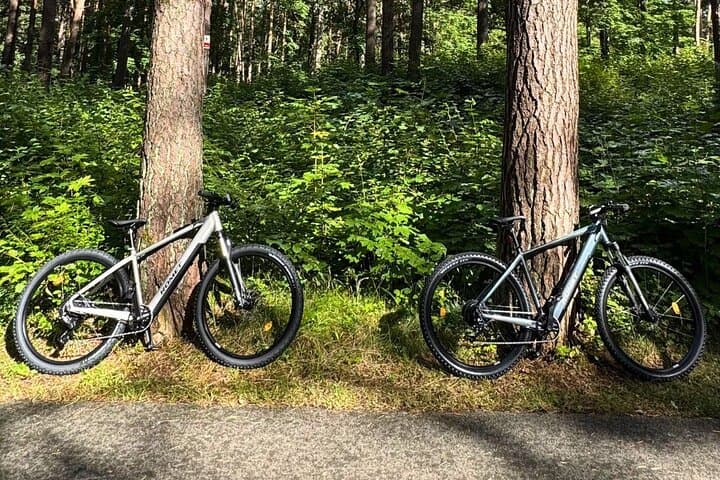 Explore Riga by E‑Bike: Electric Bike Rental with Helmet & Lock photo 6