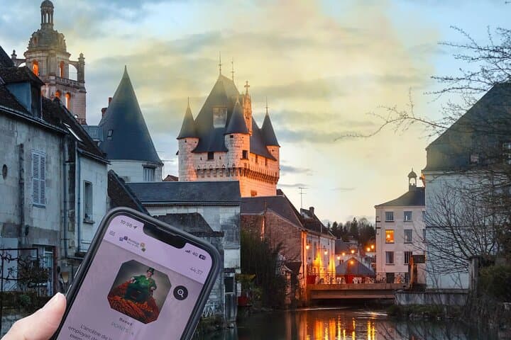 Loches Outdoor Escape Game: Magic Street Quest for Teams