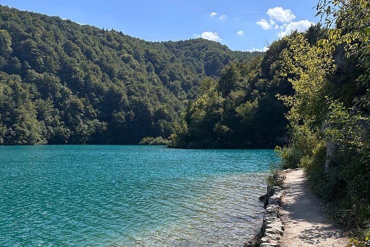 Private Day Trip to Plitvice Lakes from Zadar — Guided Walks, Waterfalls & Wooden Boardwalks photo 2