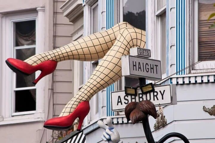 Haight-Ashbury Art Walk: App-Led Scavenger Hunt in San Francisco photo 2