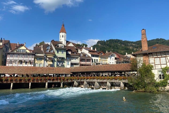 Basel to Lake Thun: Thun, Beatus Caves, Boat Cruise & Cheese Tasting photo 3