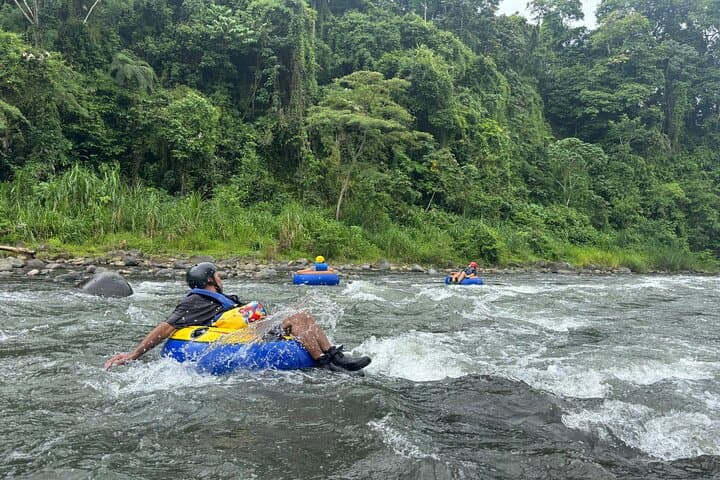 Arenal River Tubing from La Fortuna — Guided 1.5‑Hour Rapids & Rainforest Float photo 2