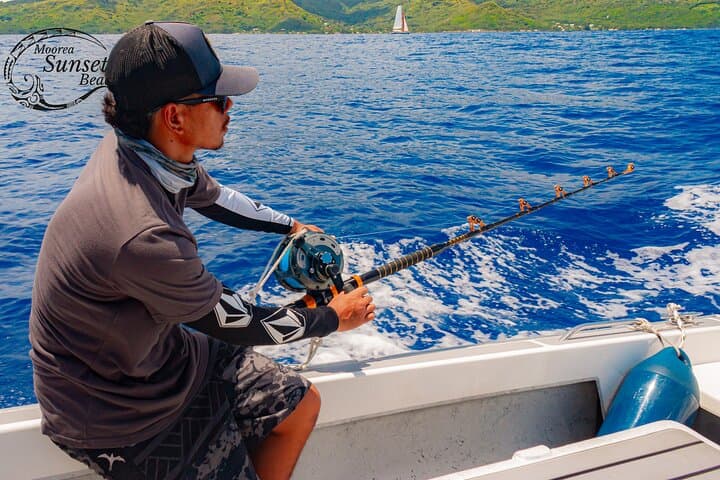 Polynesian Fishing: Half-Day Traditional Fishing Trip in Moorea photo 4