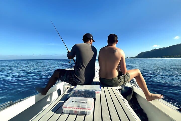 Polynesian Fishing: Half-Day Traditional Fishing Trip in Moorea photo 2