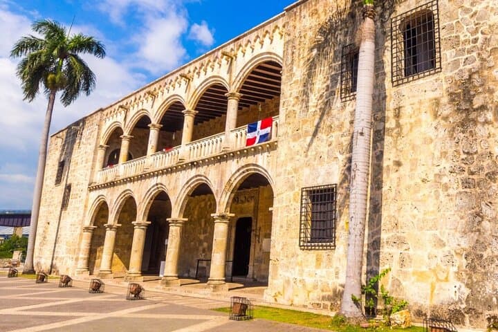 Discover Santo Domingo: Colonial Zone, Biggest Cenote & Local Flavors photo 3