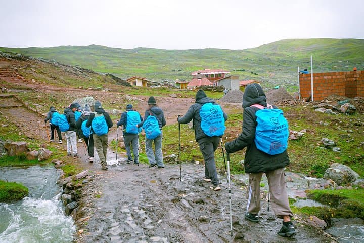 Ausangate 7 Lakes Full-Day Tour from Cusco: Lakes, Hot Springs & High-Andean Views photo 3