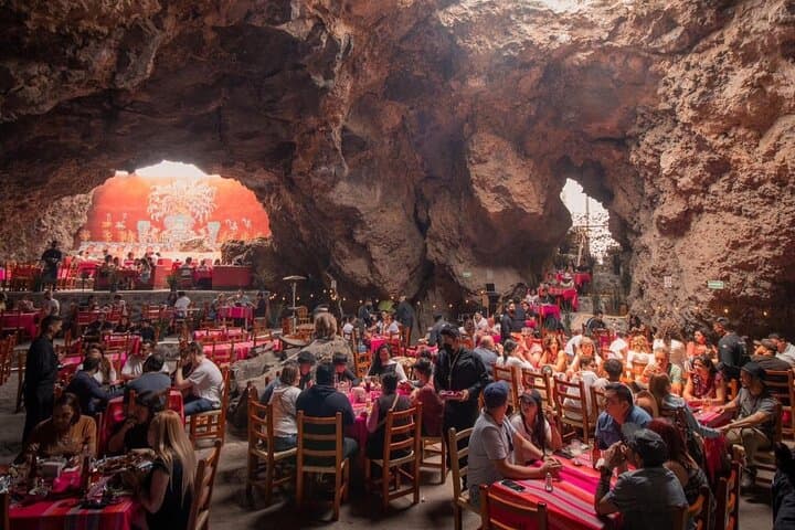 Sunrise Hot-Air Balloon Over Teotihuacan with Cave Breakfast & Pyramid Visit photo 5