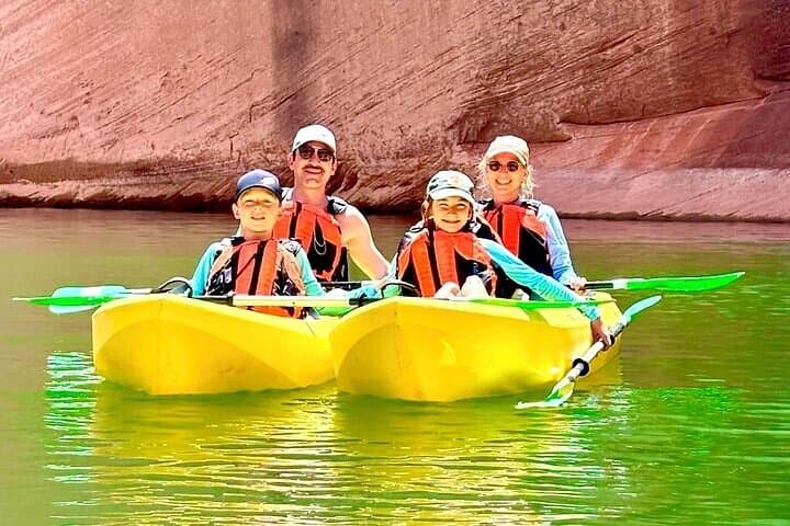 Kayak to Water Antelope Canyon: Lake Powell Guided Kayak and Hike