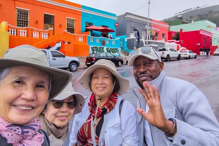 Cape Town Heritage Half-Day Cultural Tour — Bo-Kaap, Castle & V&A Waterfront photo 1