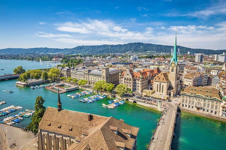 Zurich to Mount Titlis & Lucerne: Private Day Tour with Titlis Cable Car photo 2