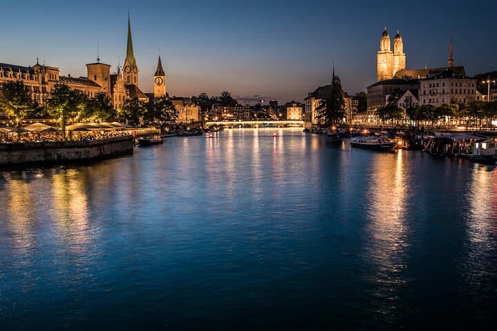 Zurich to Mount Titlis & Lucerne: Private Day Tour with Titlis Cable Car