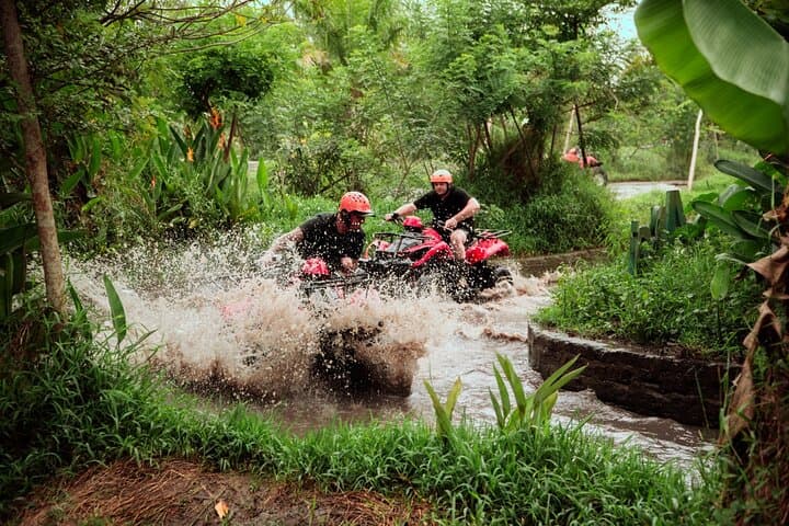 Ubud ATV Quad Bike Adventure with Infinity Pool Access — All-Inclusive Ride
