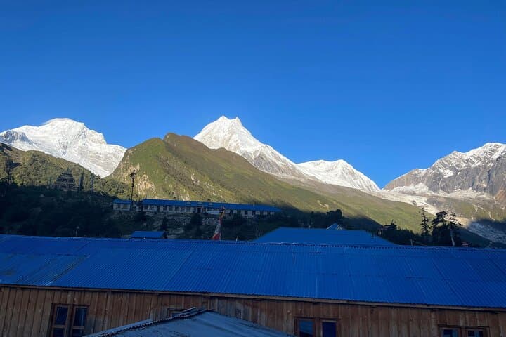 Manaslu Circuit Trek: 14-Day Himalayan Trekking Adventure photo 2