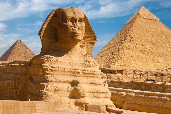Full-Day Private Cairo Tour from Hurghada: Pyramids, Egyptian Museum & Khan el-Khalili