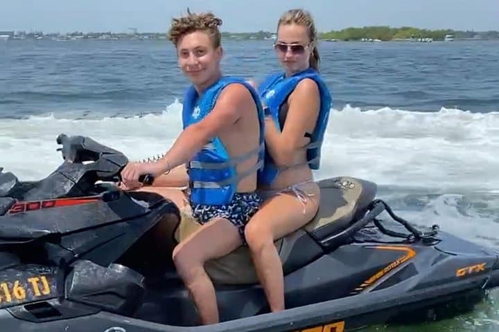 Miami Island Jet Ski Tour: Biscayne Bay Rides, Star Island Sights photo 3