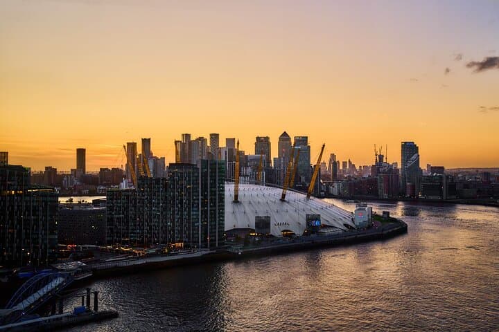 ifs-cloud-cable-car-fast-track-round-trip-london-airline-views photo 2