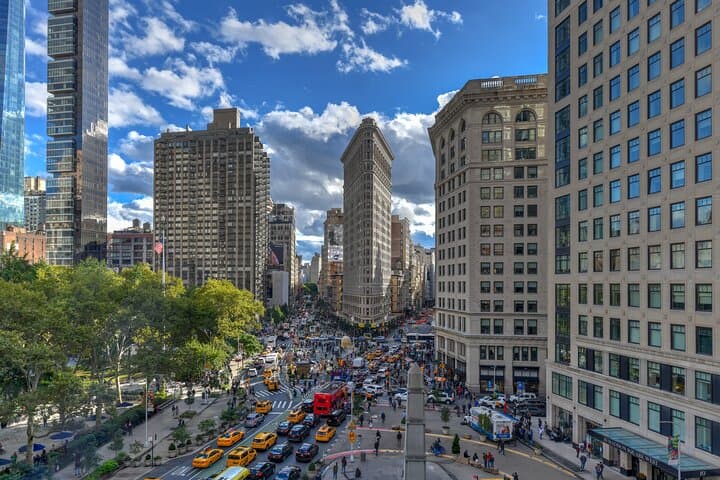 Iconic NYC Photo Tour — 10 Best Backdrops in 3 Hours photo 6