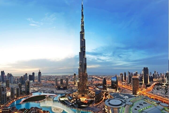 Burj Khalifa At The Top Sky: 555m Terrace Views, Fast Elevators & Sky Lounge