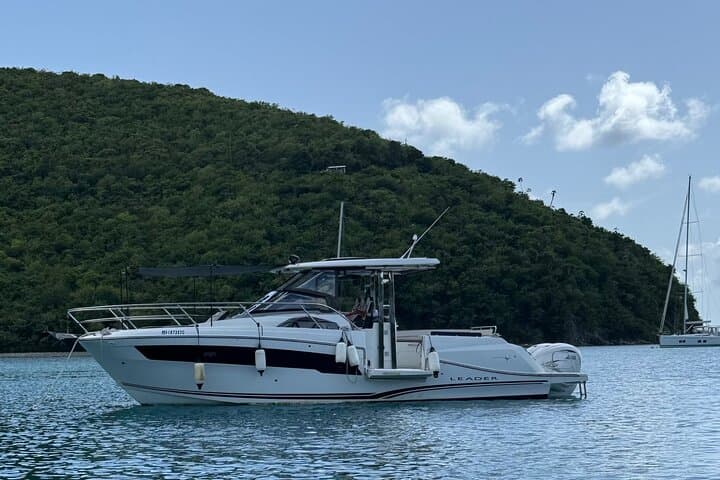 St. Thomas Private Boat Charter for Beaches and Snorkeling photo 2