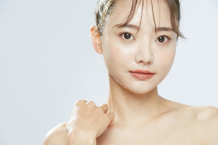 Shibuya Skincare and Makeup Walking Tour: Personalized Cosmetic Shopping in Tokyo