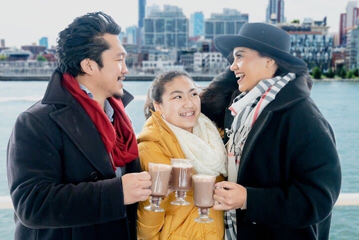 Cruise Through New York's Festive Skies with a Holiday Brunch