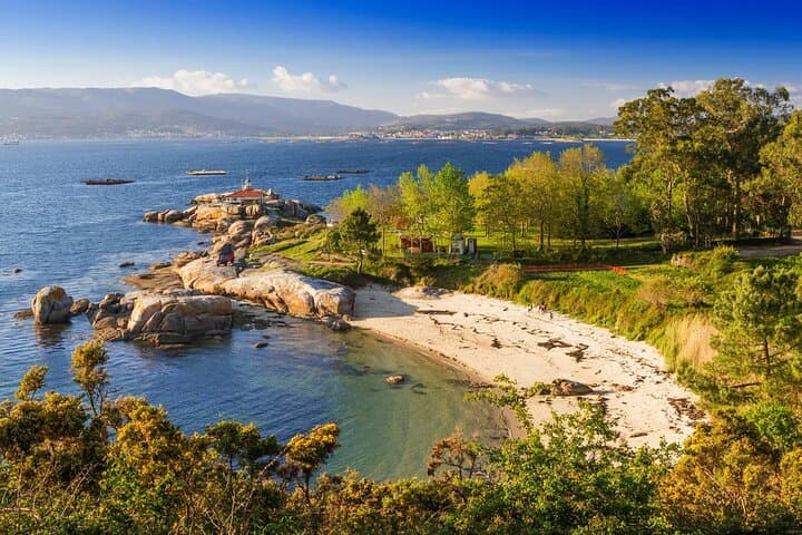 Rias Baixas Islands & Albariño: Wine Tasting and Scenic Sunsets